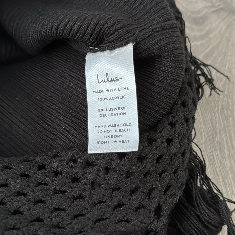 Lulu’s Women’s Crochet Beach Festival Black Ribbed Knit Fringe Midi Dress Medium - Picture 11 of 15